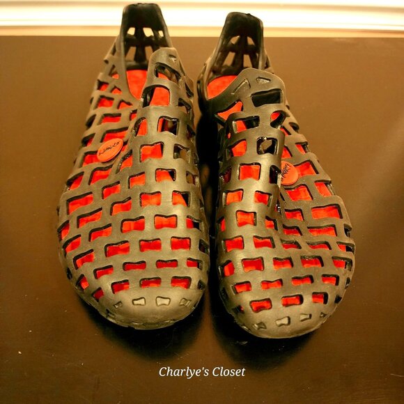 Unisex Blk/Red Non-Slip Rubber Mesh Pool Beach Water Shoes by Sporty Sz. 41 - Picture 4 of 11